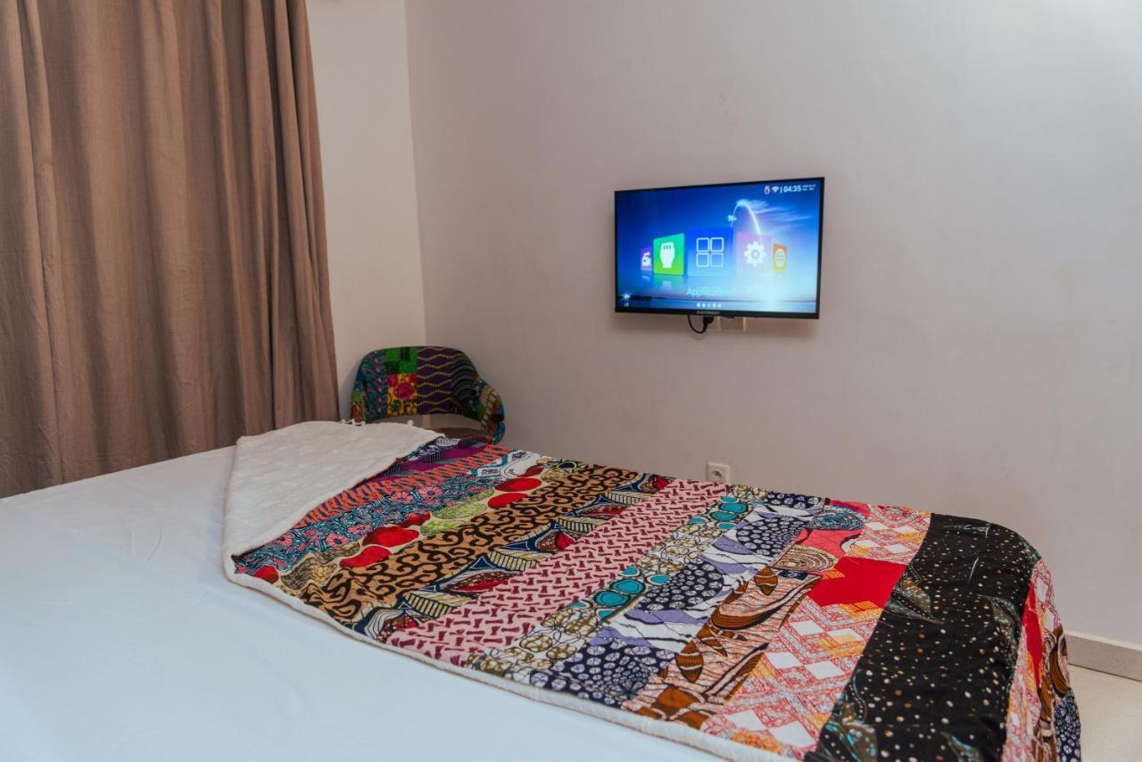 Ahome Guest House & Lounge Lomé Zewnętrze zdjęcie