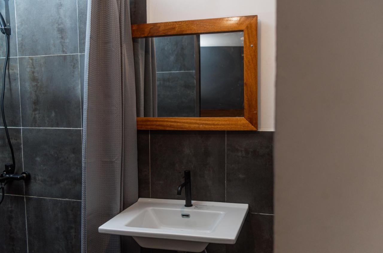 Ahome Guest House & Lounge Lomé Zewnętrze zdjęcie